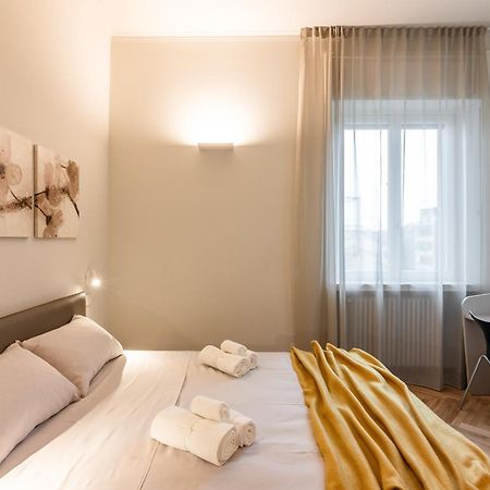Elegant Design ApartmentDuomo-NavigliA/C E Wi-Fi Milano Eksteriør billede